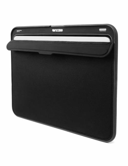 Incase ICON Sleeve with TENSAERLITE for MB Air 11"