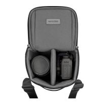 Incase DSLR Case