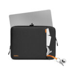 Defender-A13 Laptop Sleeve for 14 inch MacBook Pro - Image 5