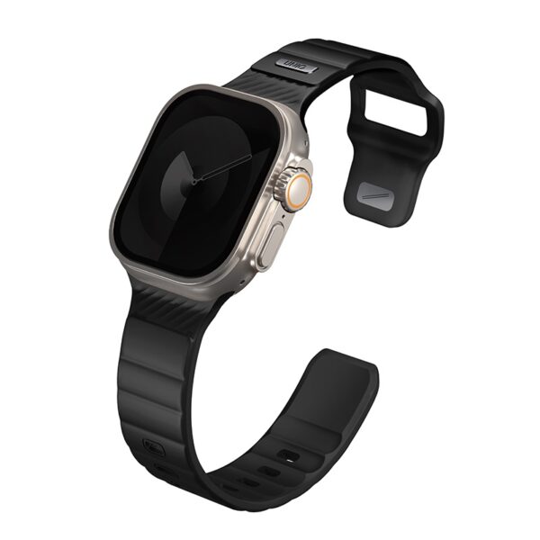 Uniq Stride FKM Tough Rubber Apple Watch Strap for Series 1-11 & SE/SE2/SE3 – 49/45/44/46MM – Black